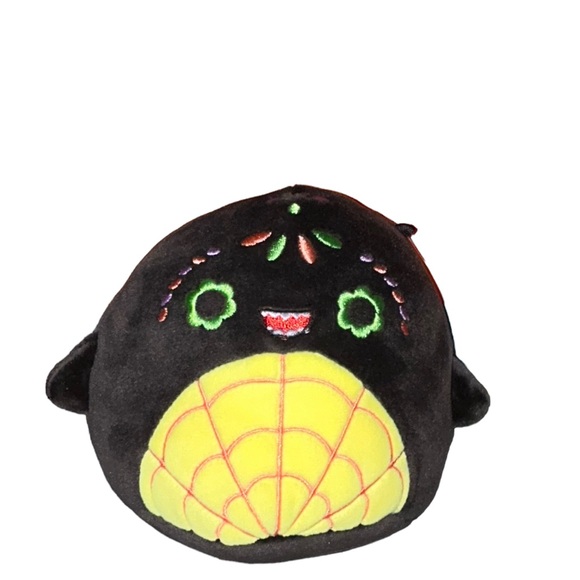 DotD Halloween 2023 5” Oceana the Shark Squishmallows Plush - Picture 5 of 8